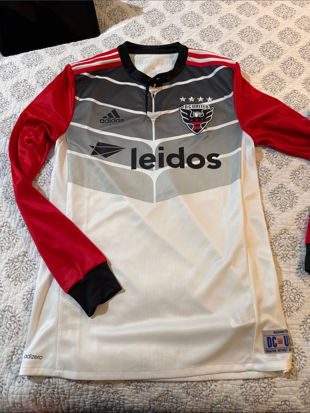 adidas D.C. United Long Sleeve Jersey NWOT